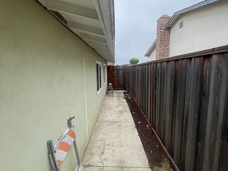 1534 Ventura Way — Photo 17