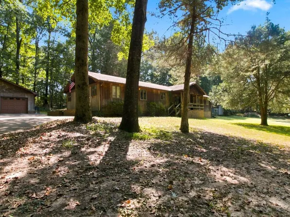 371 Wildwood Ln, Paris, TN 38242