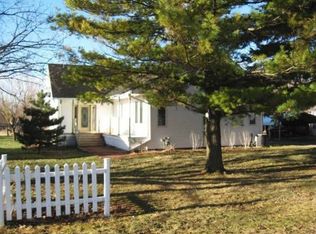 407 W Main St, Fertile, IA 50434