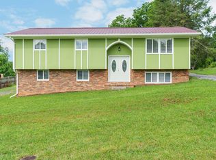 241 Chestnut St, Church Hill, TN 37642