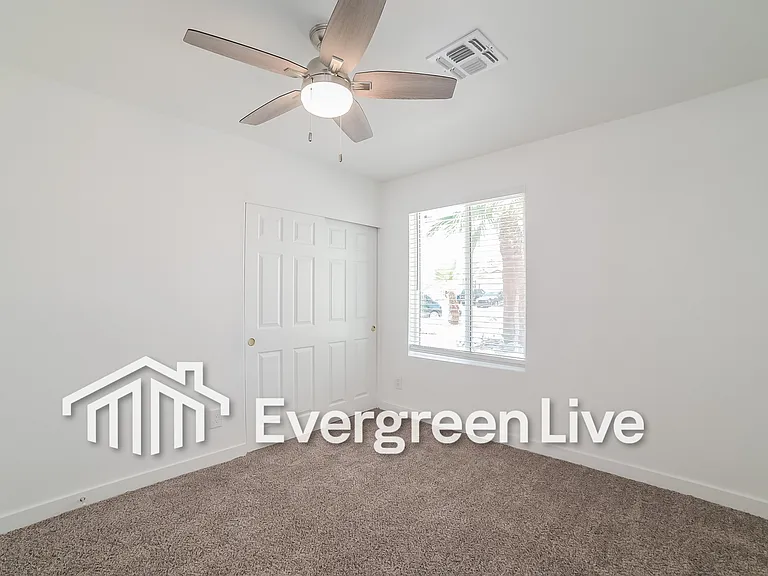 6615 W Coolidge St — Photo 6