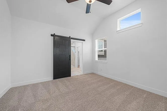 1308 Shaded Rock Dr — Photo 23