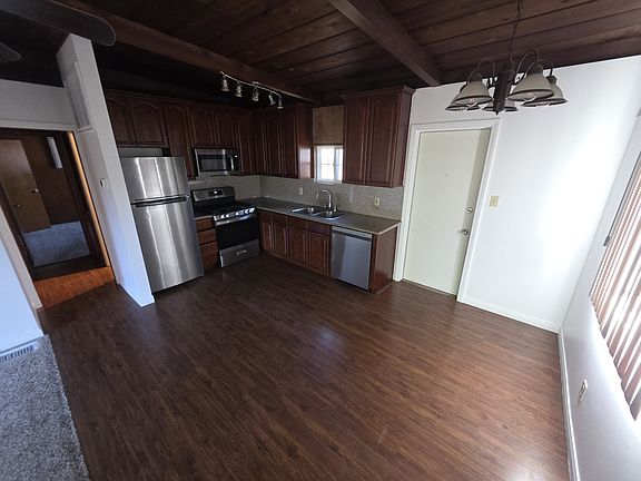 3rd image of 1408 N 1st St