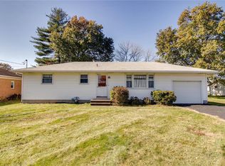 210 Jersey St, Brighton, IL 62012