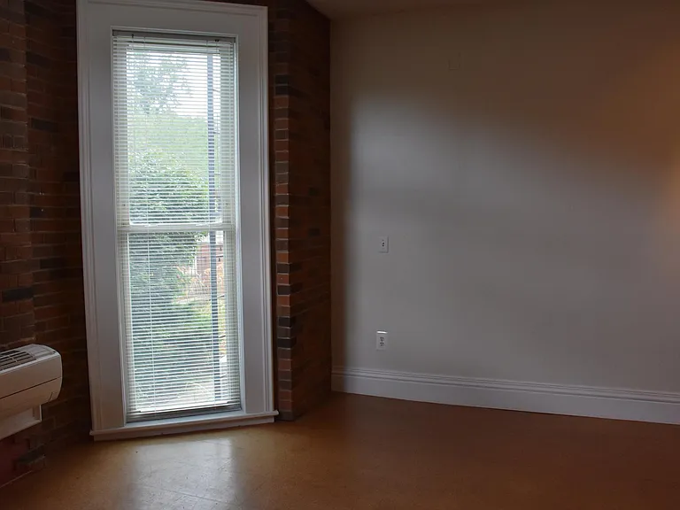 54 University Ave #2 — Photo 4