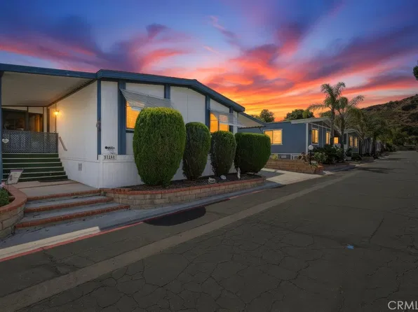 31244 Lakehills Rd, Castaic, CA 91384