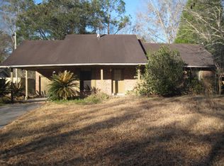 11401 Gen Walker Rd, Moss Point, MS 39562