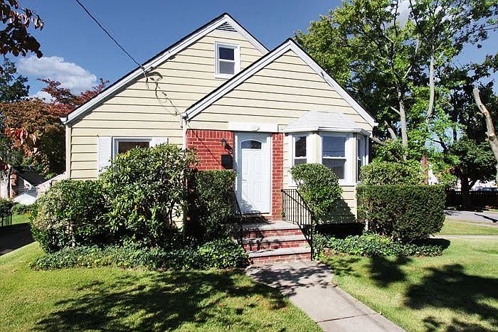1st image of 137 Arden Blvd