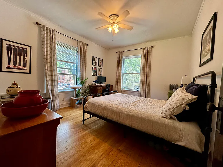 1448 W Winnemac Ave #1 — Photo 7
