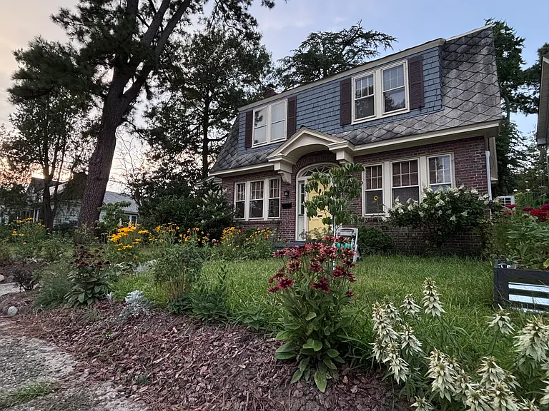 130 W Leicester Ave — Photo 1