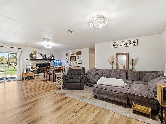 4th image of 1306 Westhill Ln