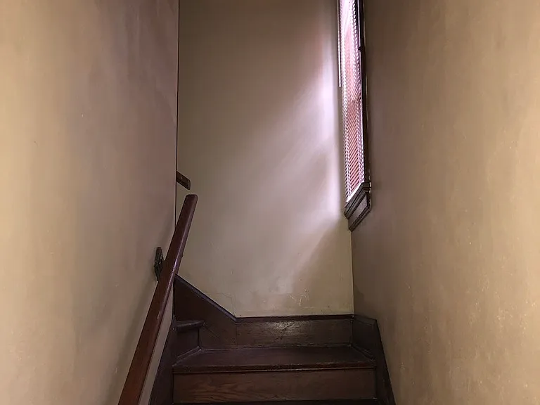 605 Forest Ave — Photo 2