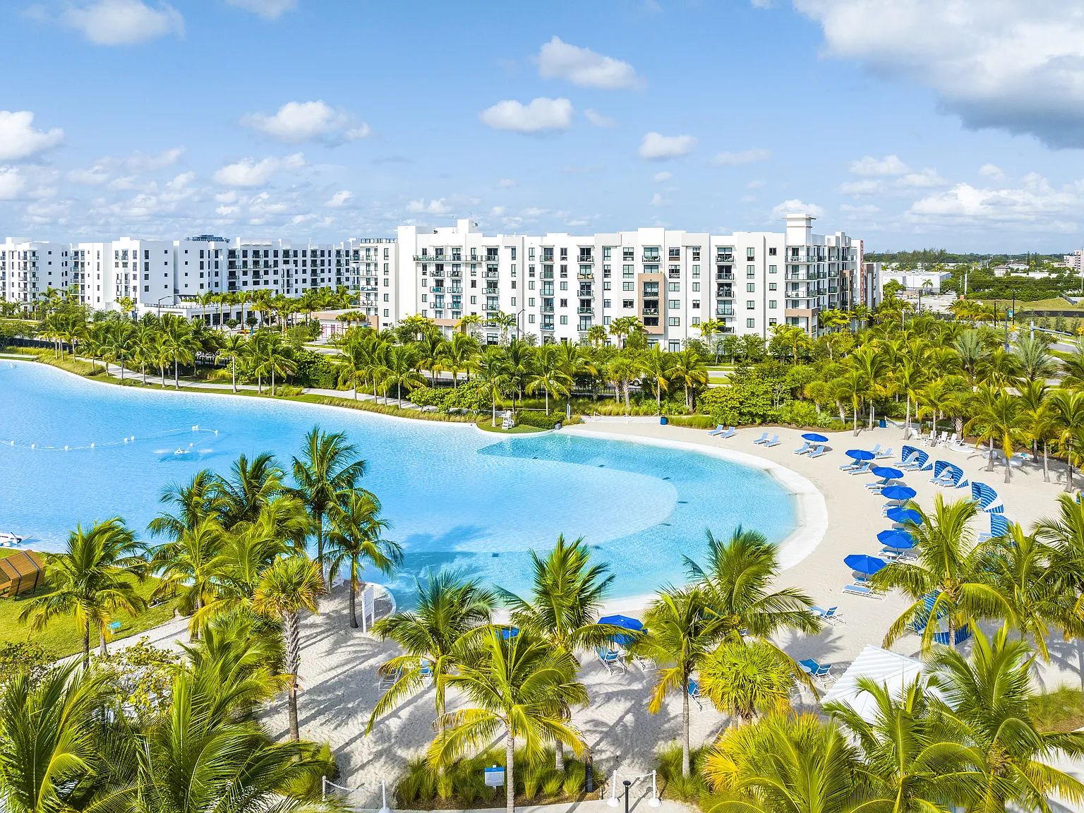 SoLe Mia Rentals — Photo 4