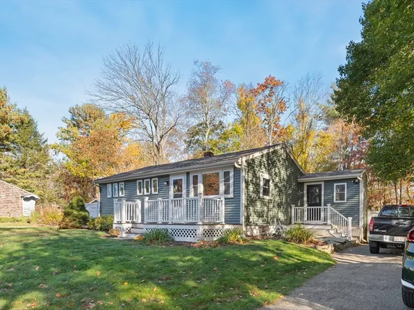 46 Sylvain St, Raynham, MA 02767