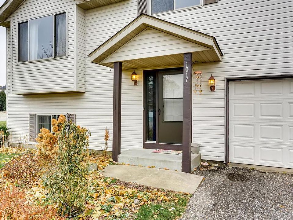 1st image of 1017 Morningside Way