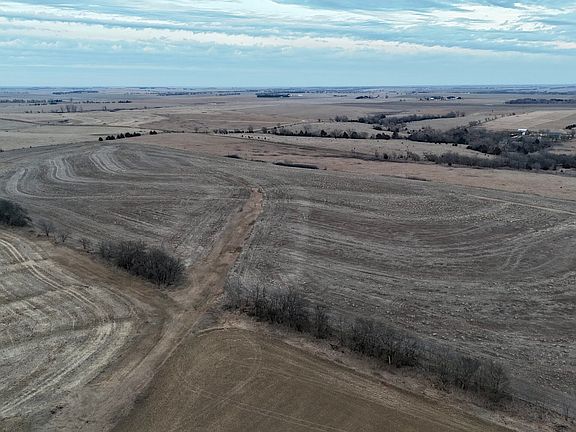 5th image of 2700 Flag Rd