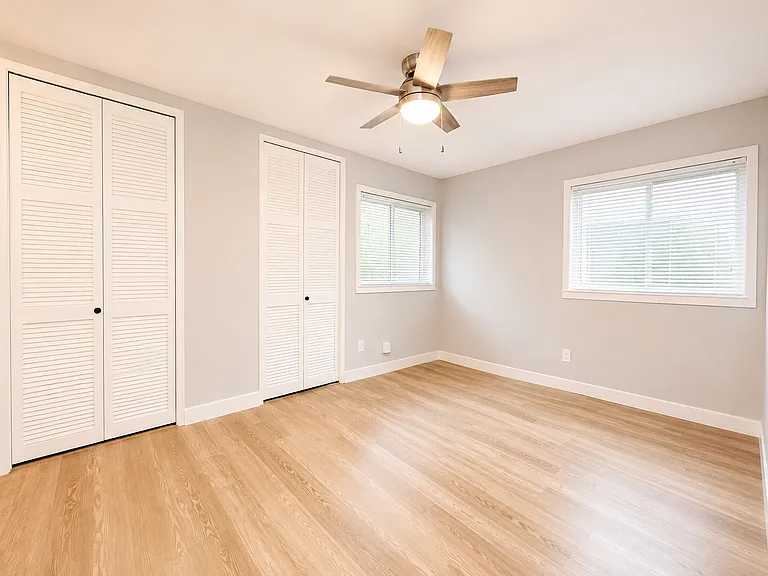 1604 Lorrie Dr — Photo 13