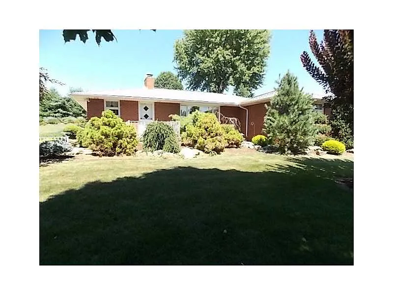 460 Church Hill Rd photo 1
