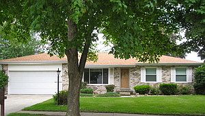 2nd image of 836 Heather Dr