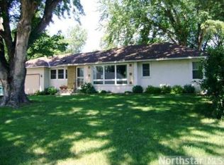 2009 Glen Paul Ave, Arden Hills, MN 55112