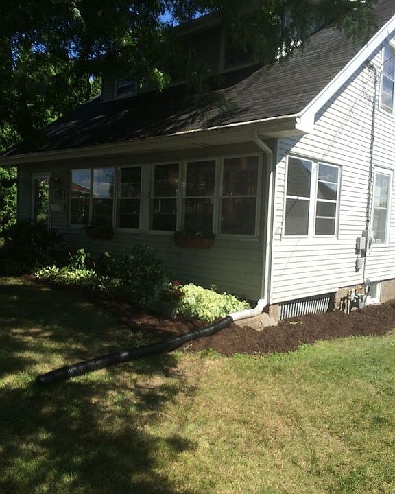 2nd image of 1010 Mount Loretta Ave