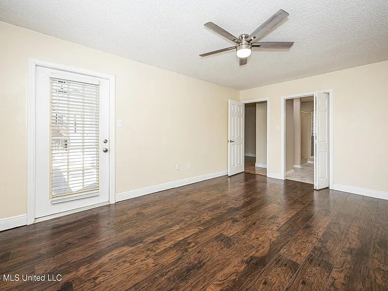5513 Sioux Dr — Photo 23