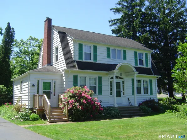 815 E Main St, Branford, CT 06405