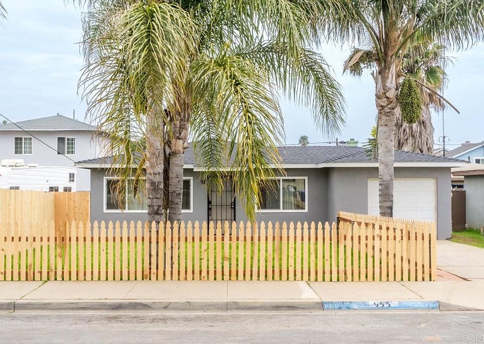 1st image of 555-557 8th St