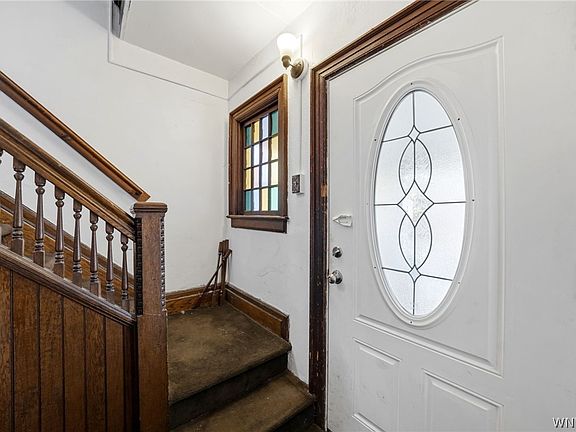 3rd image of 110 Greenfield St