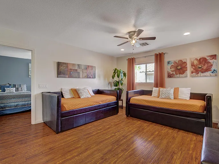9488 W Joe Robby Ct — Photo 22