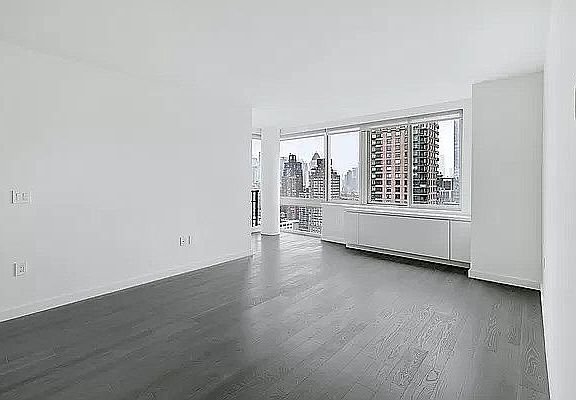 2nd image of 102 N End Ave #19G