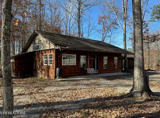 1134 Roanoke Rd, Jamestown, TN 38556