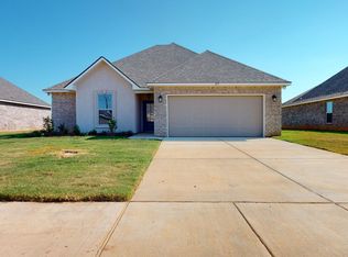 213 Berkshire Pl, Haughton, LA 71037