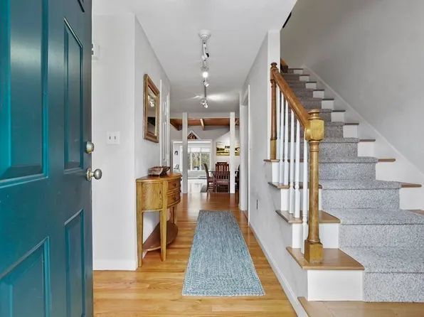6 Bartletts Reach, Amesbury, MA 01913