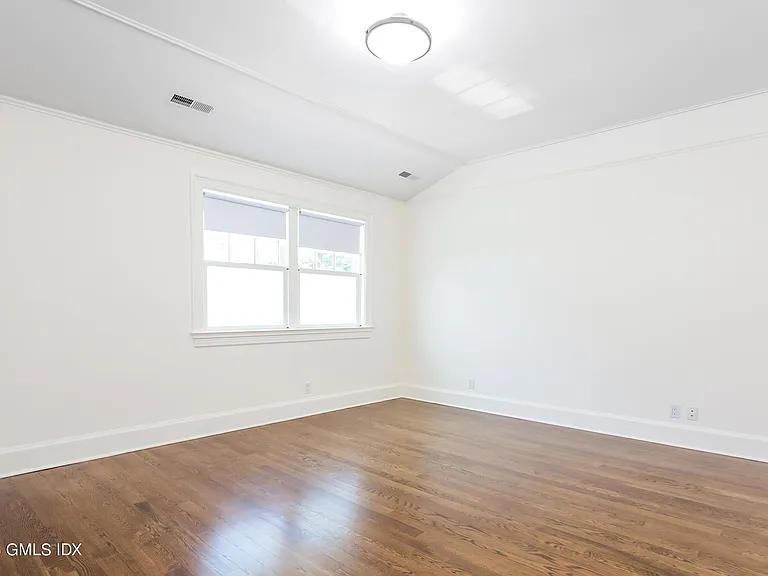 140 Havemeyer Pl — Photo 19