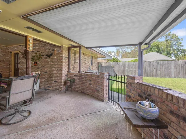 1647 Tallwood Dr, Baton Rouge, LA 70816