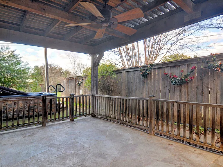 3407 Penticost St — Photo 39