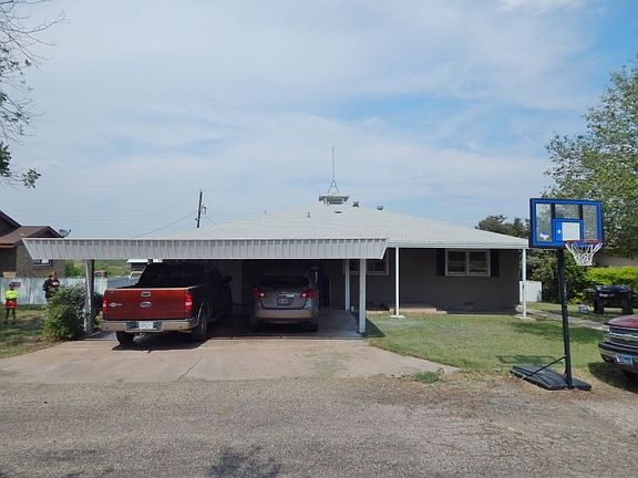 2nd image of 406 McCarver Dr