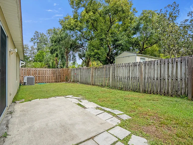 3521 Moss Pointe Pl — Photo 21