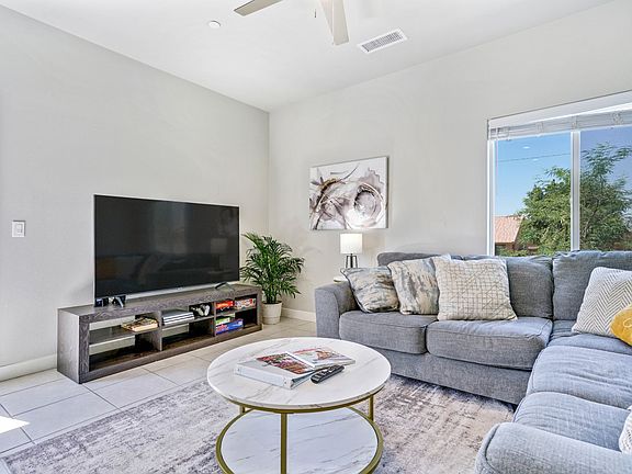 3rd image of 13176 Quinta Way