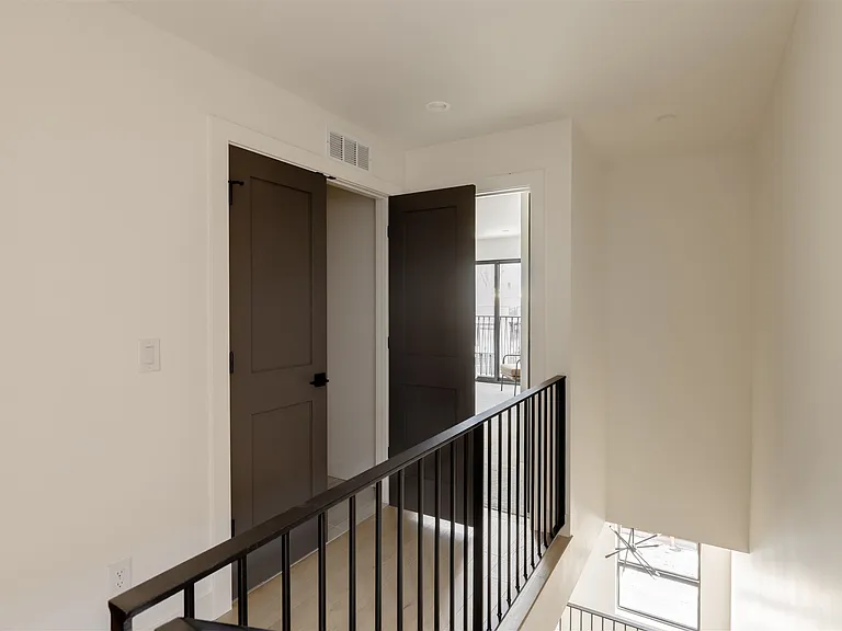 1749 N Williams St #1 — Photo 36