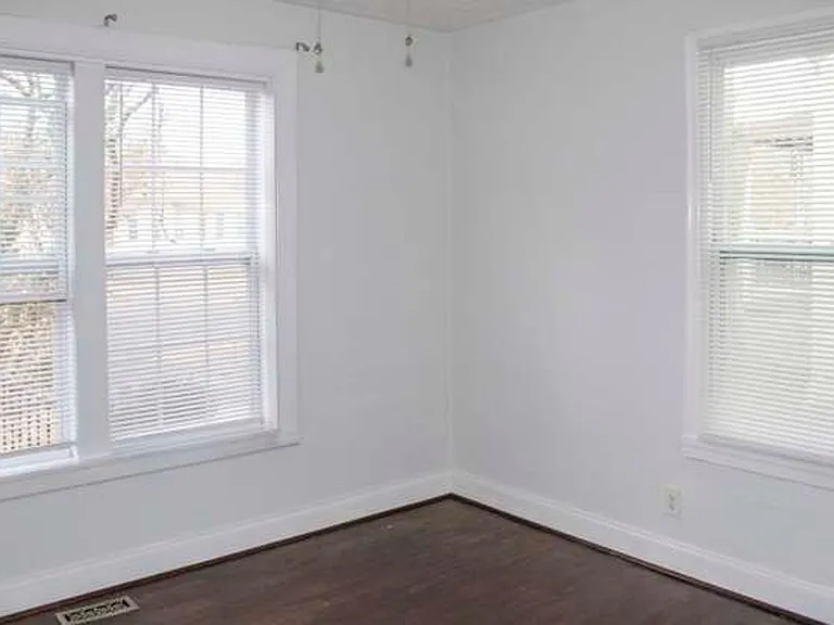 4032 Walker Blvd — Photo 22