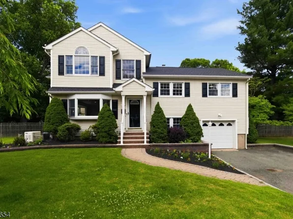 46 Circle Rd, Florham Park Boro, NJ 07932