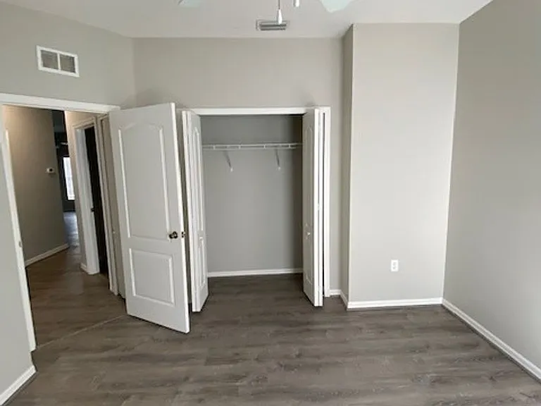 5212 Outlook Dr — Photo 20