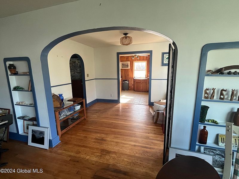 4th image of 1410 Nott Street