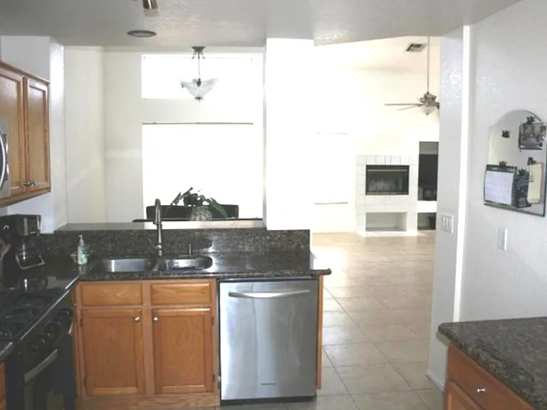 2767 Redington St — Photo 11