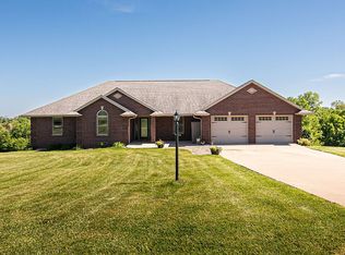 13448 Harvest Moon Rdg, Sherrill, IA 52073