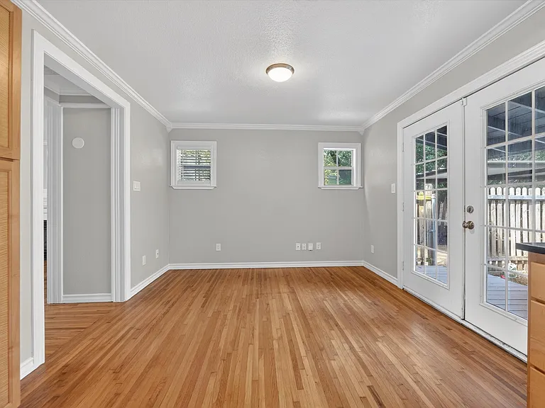 3766 Winfield Ave — Photo 5