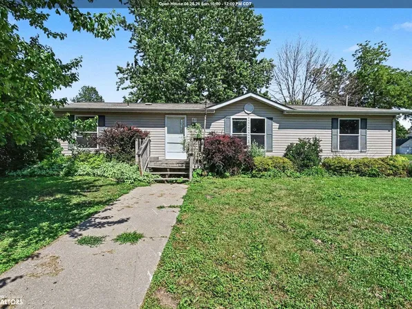 401 Walnut St, Walnut, IA 51577