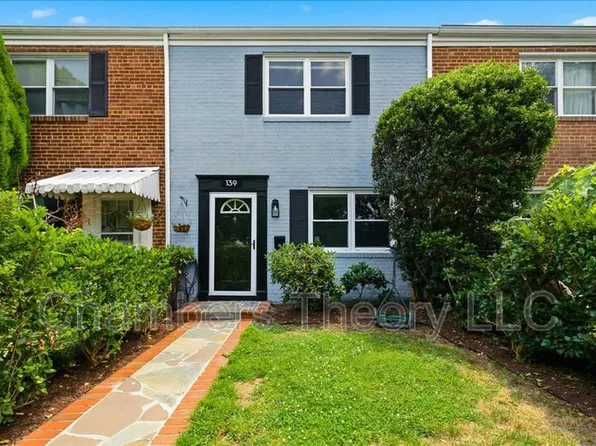 139 Mount Vernon Ave, Alexandria, VA 22301